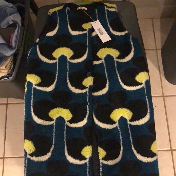 Clearance - Last ONE!  Marni Printed Vest - Picture 2 of 8